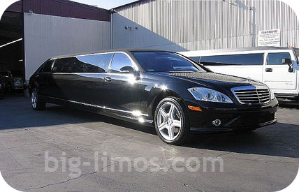 black-s550-stretch-mercedes