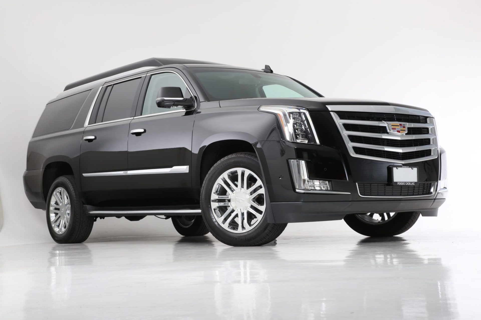 Cadillac Escalade ESV Limousine - Exterior Photo #2