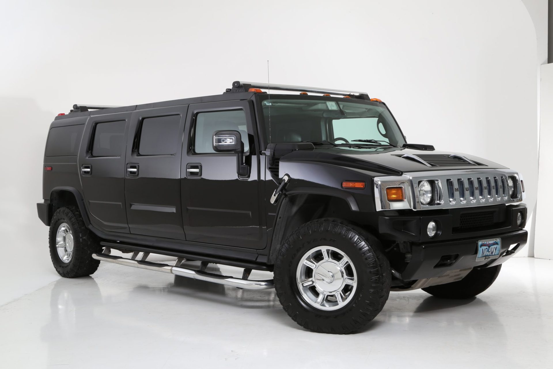 Hummer Custom 6-Door Limousine - Exterior Photo #4