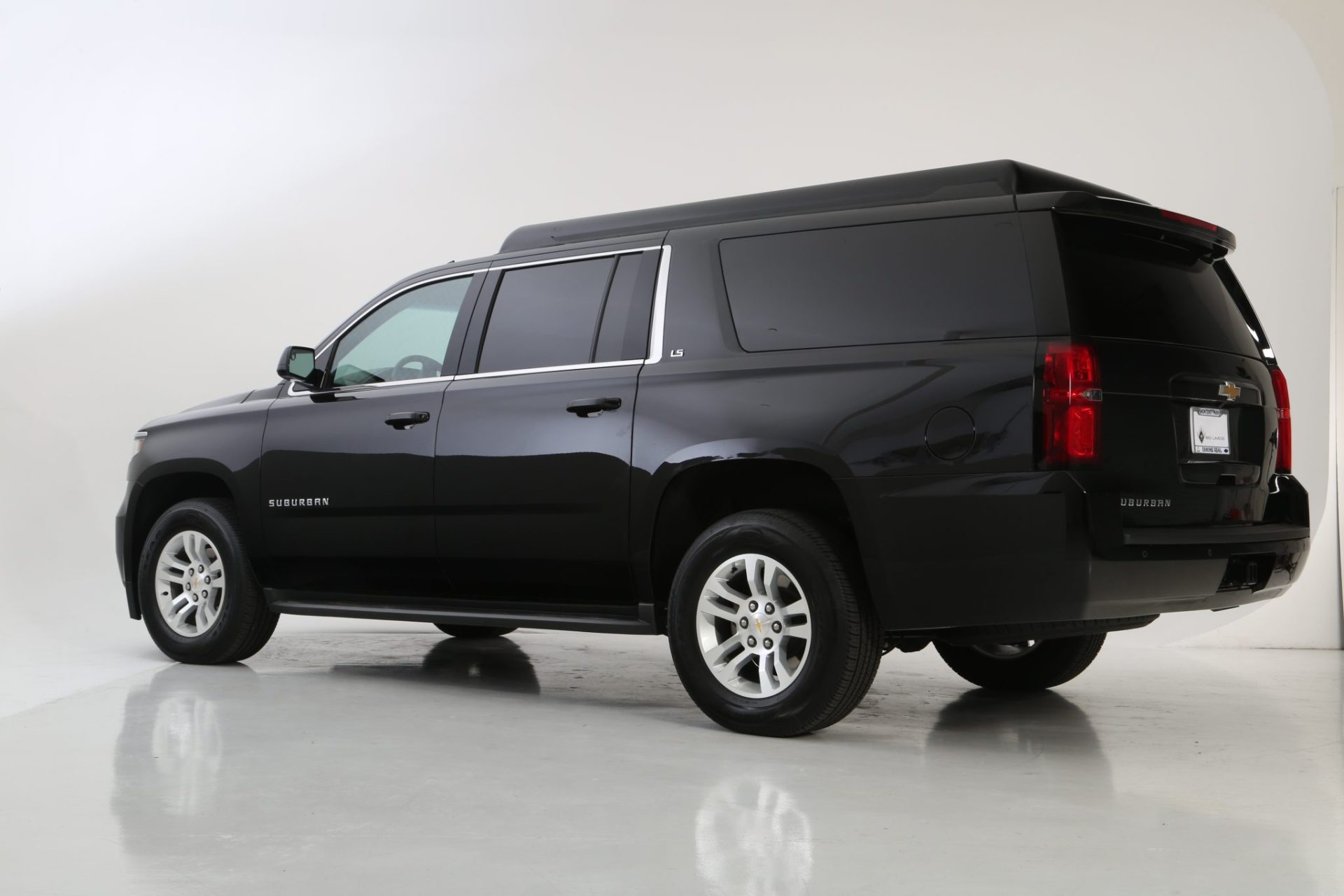 Chevy Suburban CEO Mobile Office Limousine - Exterior Photo #8