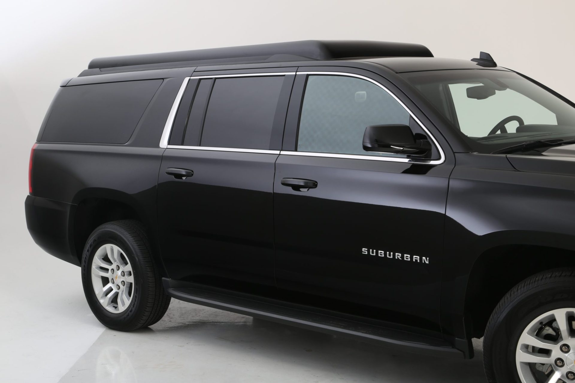 Chevy Suburban CEO Mobile Office Limousine - Exterior Photo #12