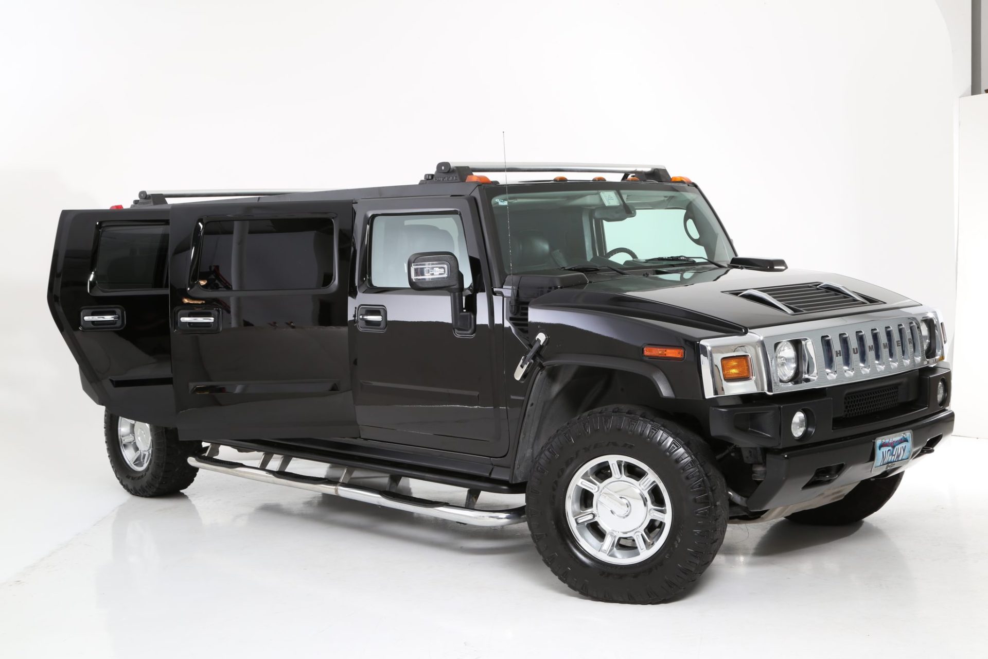 Hummer Custom 6-Door Limousine - Exterior Photo #9