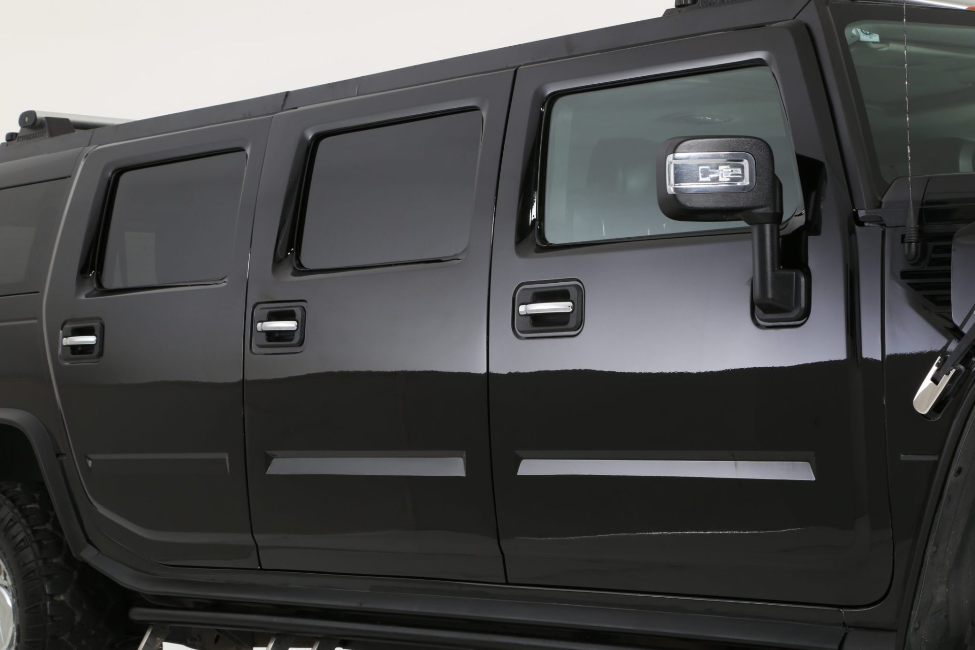 Hummer Custom 6-Door Limousine - Exterior Photo #12