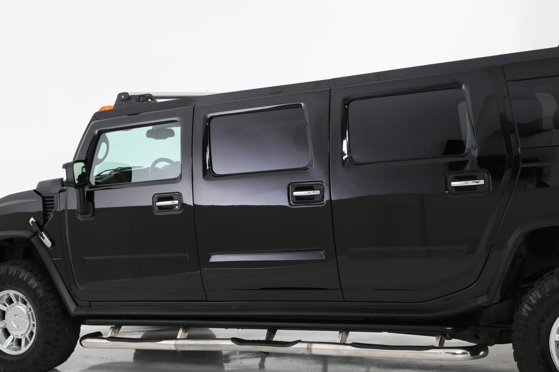 Hummer Custom 6-Door Limousine - Exterior Photo #13