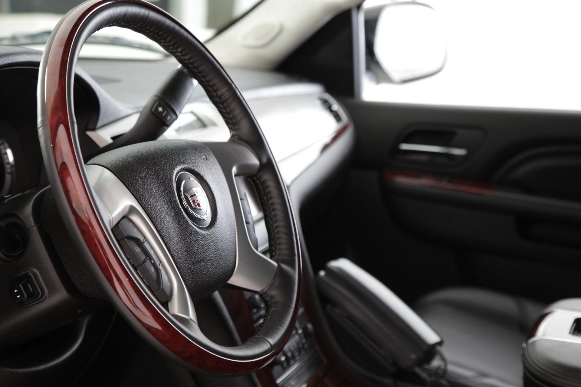 Custom Cadillac Escalade ESV Limousine - Interior Photo #2